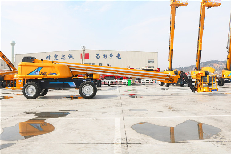 XCMG Official XGS40 40m Portable Aerial Telescopic Boom Lift for Sale